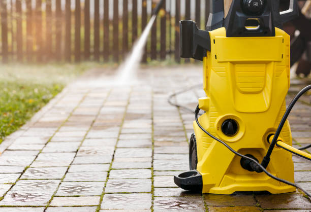 Best Gutter Cleaning  in Hopewell, NJ
