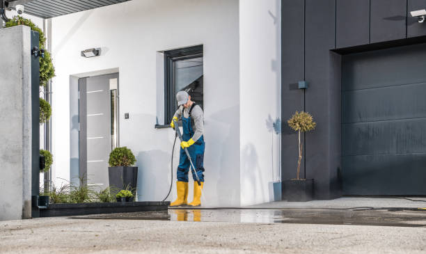 Best Animal Enclosure Cleaning  in Hopewell, NJ